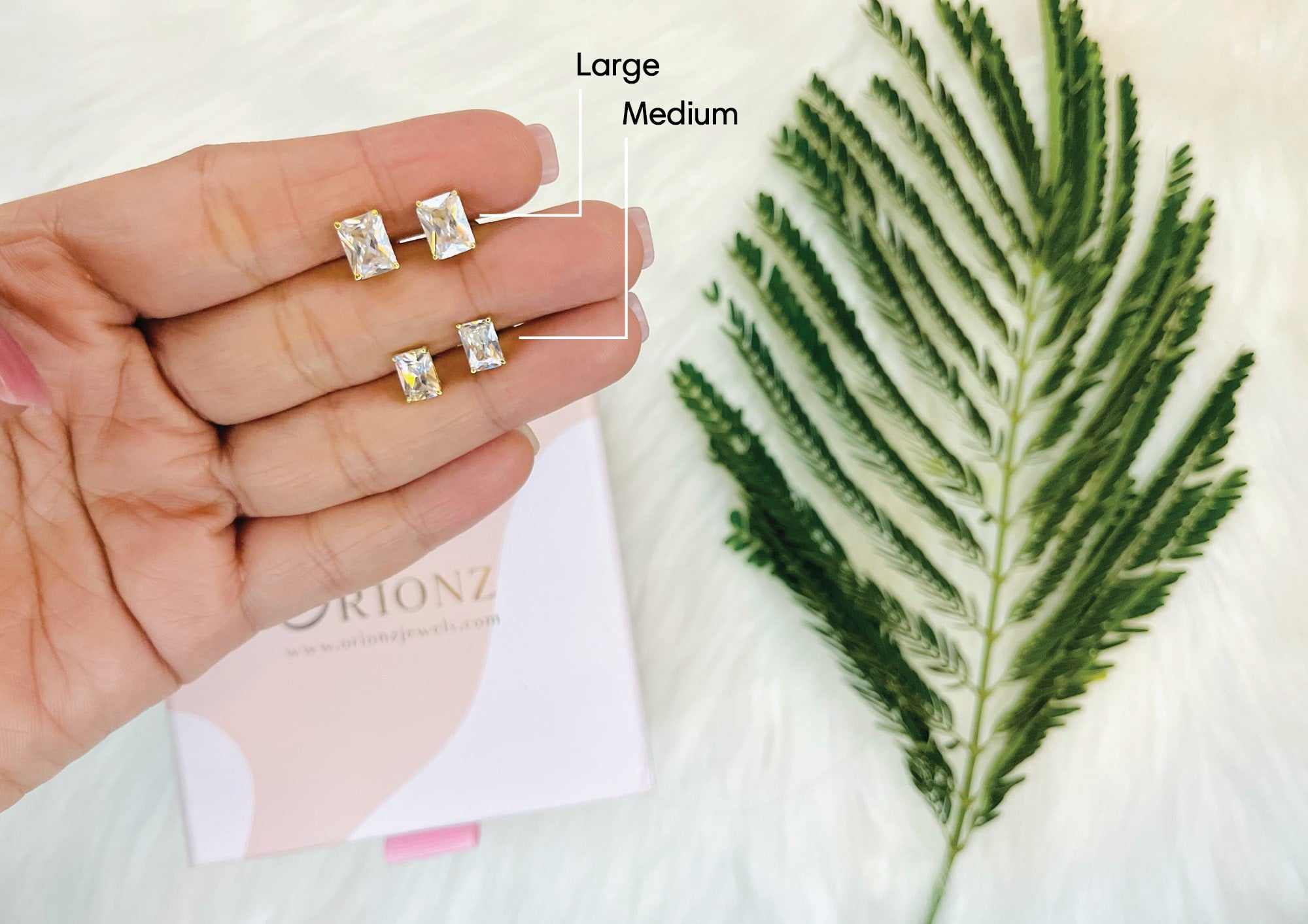 Emerald Ear Studs For Women