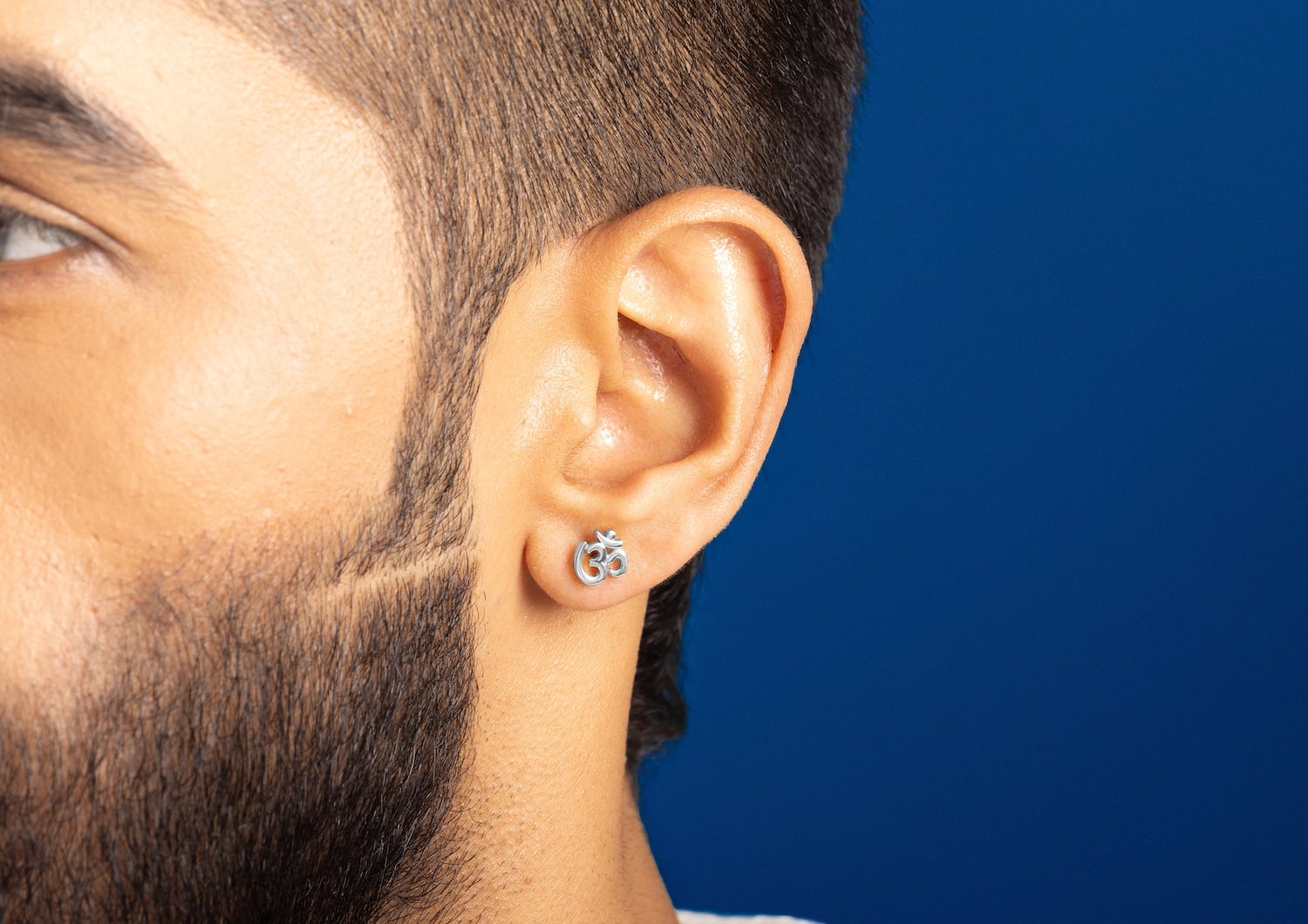 Tiny Sharp The Best Ear Studs For Men Shock Youll Love