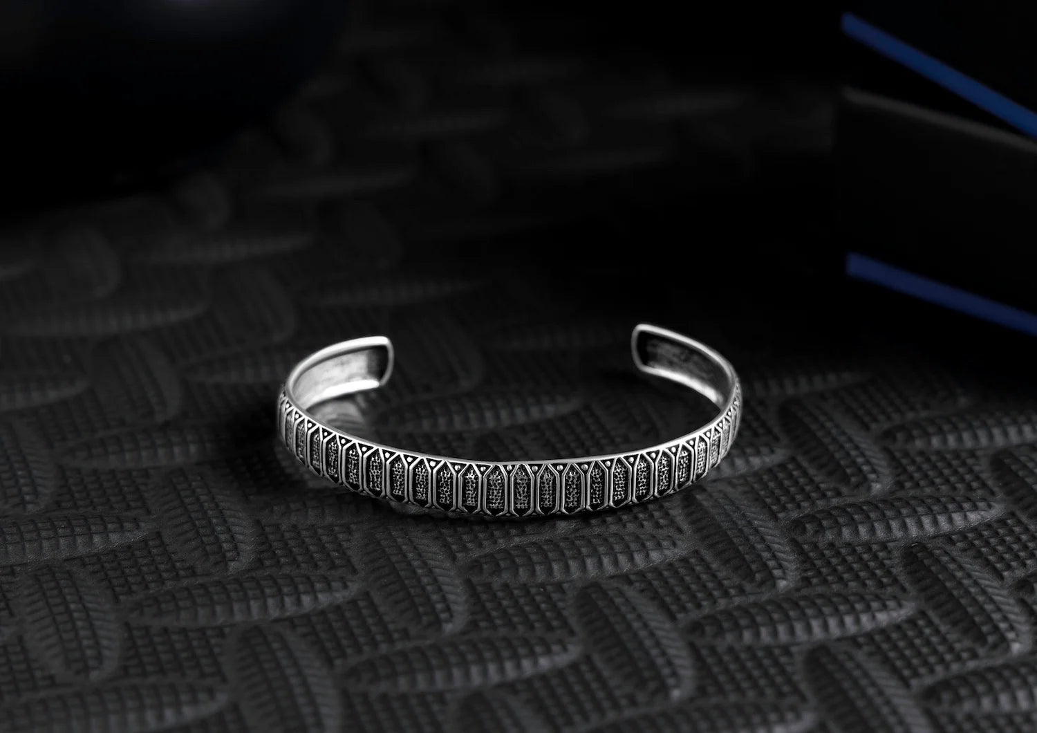 Sentinel Edge Kada For Men By Orionz Jewels