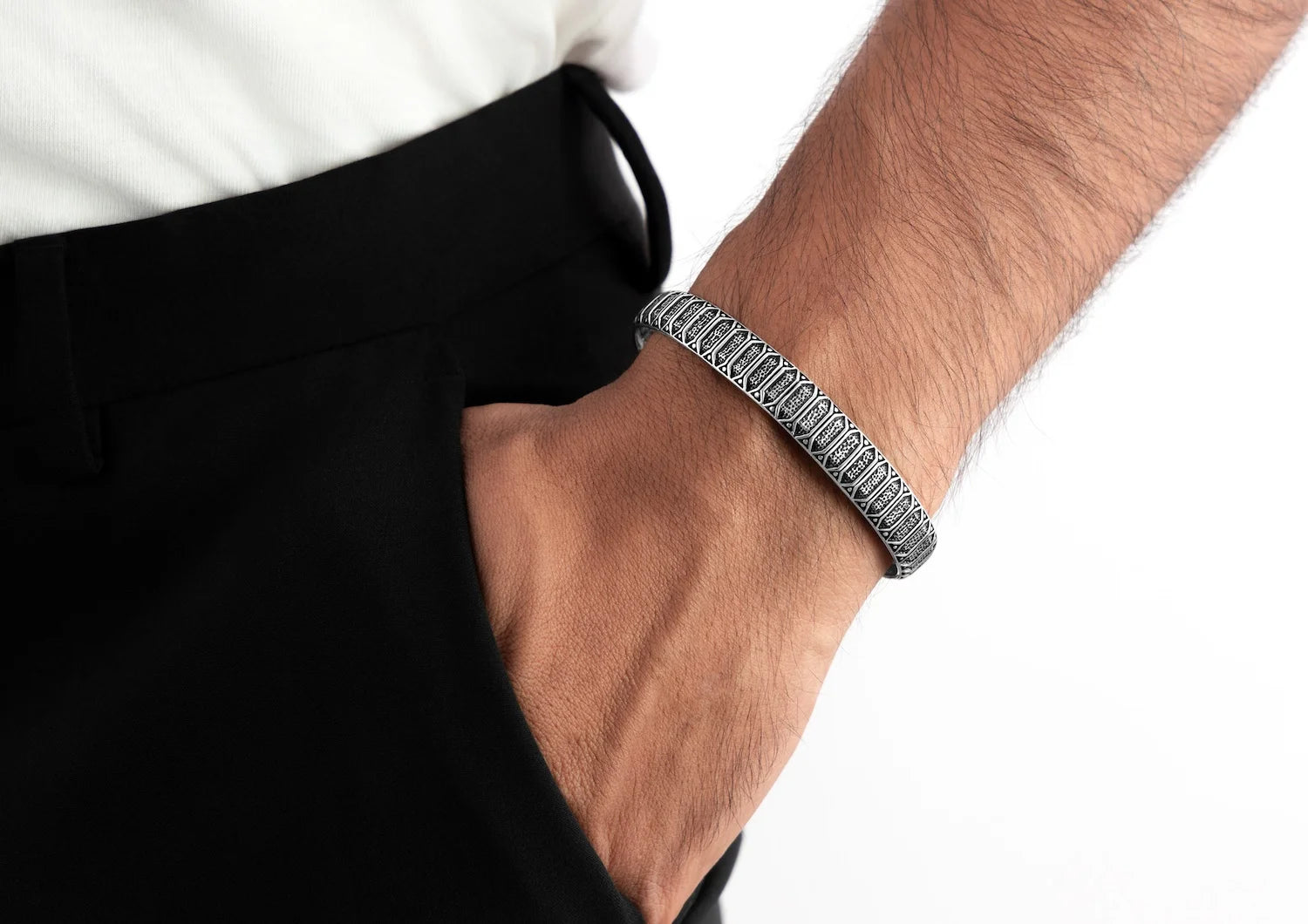 Sentinel Edge Kada For Men By Orionz Jewels