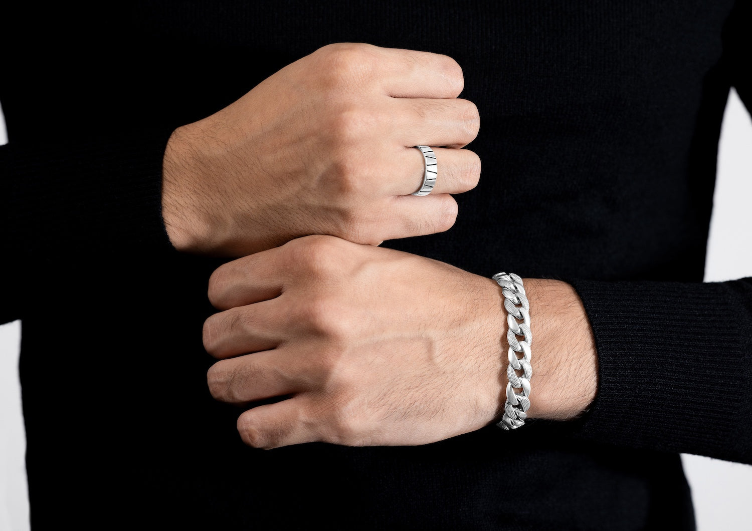 Silver Stride Gents Ring